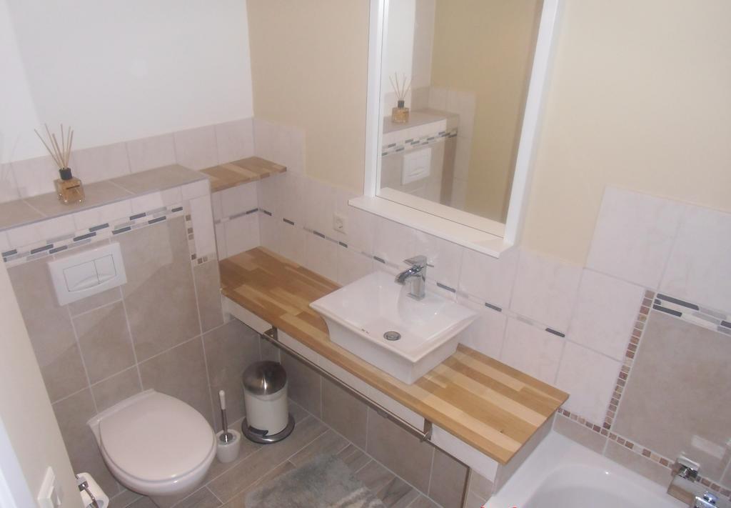 Udos Gaestewohnung คอตต์บุส ห้อง รูปภาพ
